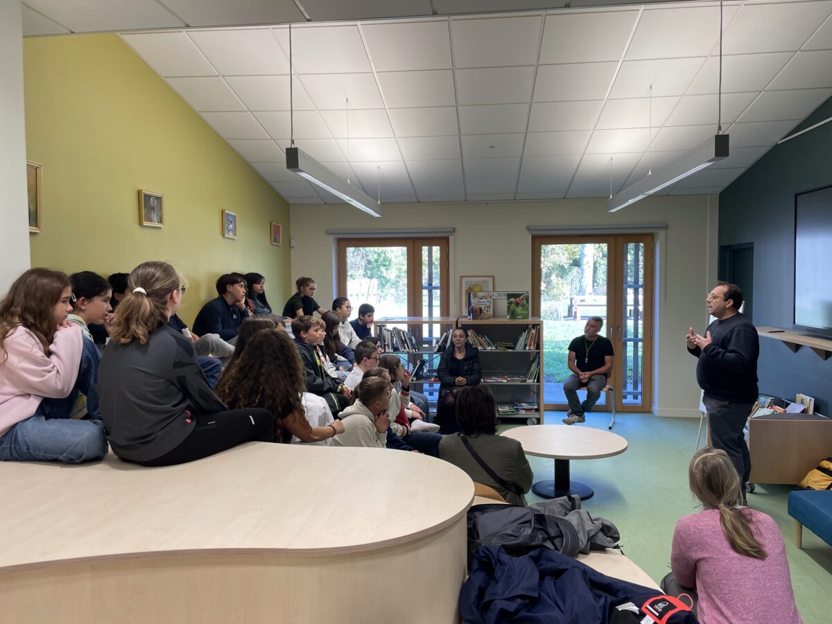 Intervention de Mickaël Derangeon lors de la Fête de la science à La Maison du Lac de Grand-Lieu